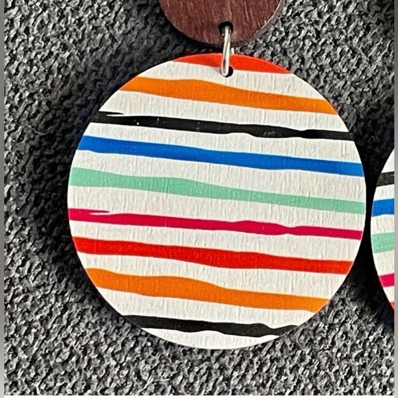 Colorful Striped Earrings - Picture 2 of 3